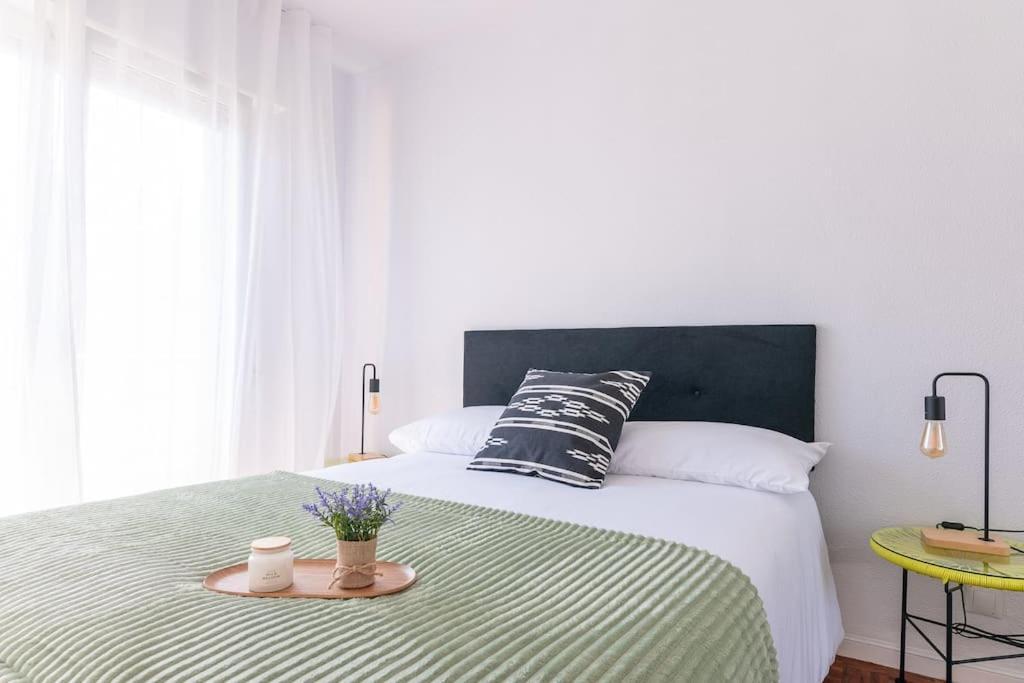 San Roman Apartment With Private Parking Santander Esterno foto