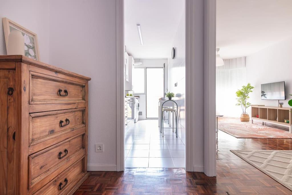 San Roman Apartment With Private Parking Santander Esterno foto